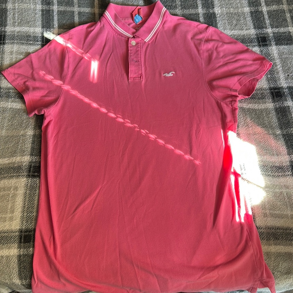 Pink holister tee